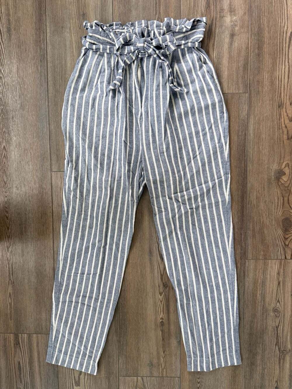 Urban Outfitters Blue and White Striped Paperbag Waist Pants Size 2